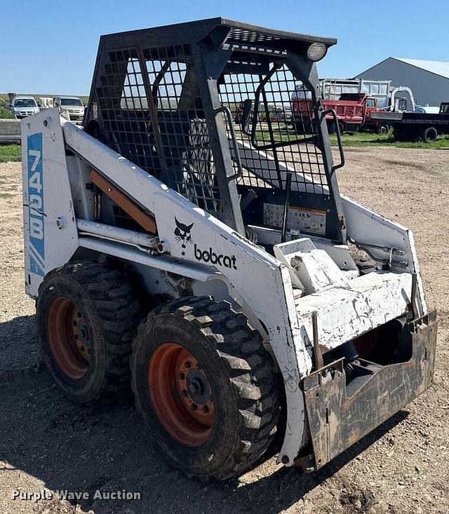 Image of Bobcat 742B equipment image 2