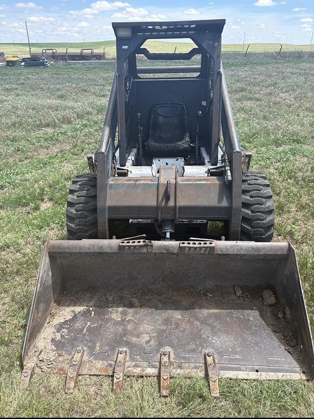 Image of Bobcat 7753 equipment image 1