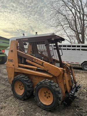 1993 Case 1840 Image