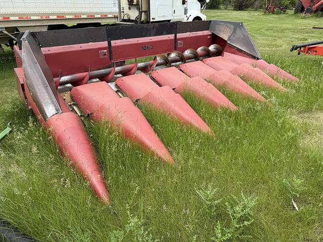Image of Case IH 1063 equipment image 2