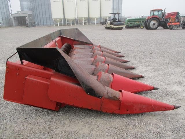 Image of Case IH 1063 equipment image 3