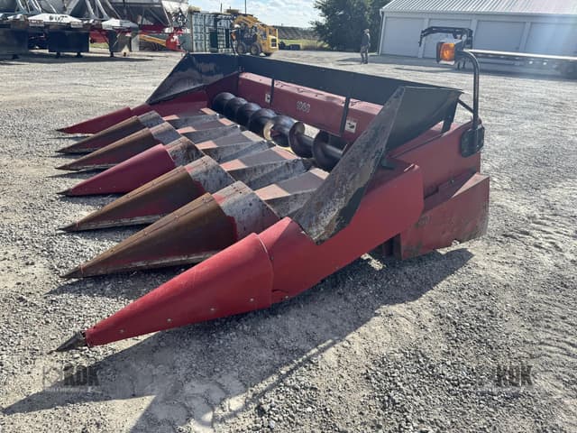 Image of Case IH 1063 equipment image 1