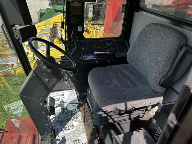 Image of Case IH 1666 equipment image 2