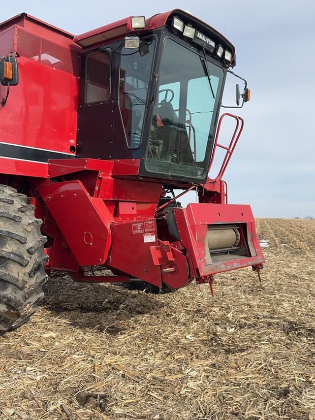 Image of Case IH 1666 equipment image 2