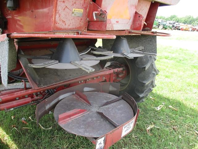 Image of Case IH 1666 equipment image 4