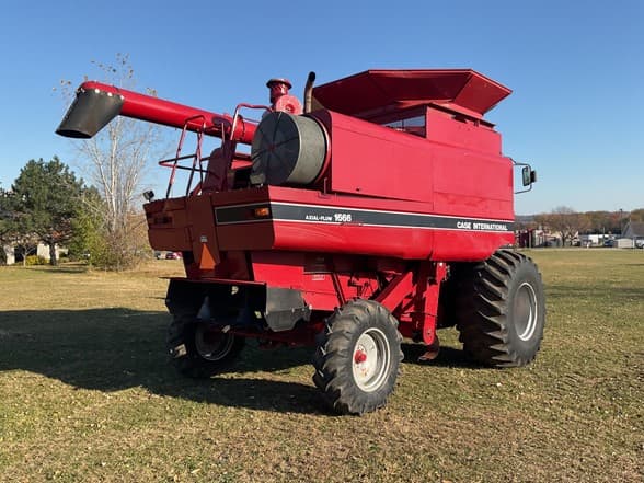 Image of Case IH 1666 equipment image 4