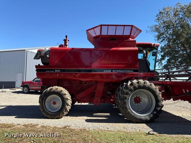 Image of Case IH 1666 equipment image 2