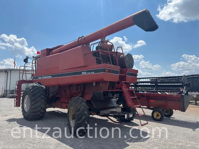 Image of Case IH 1688 equipment image 3