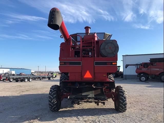 Image of Case IH 1688 equipment image 3