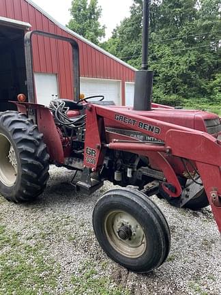 Image of Case IH 495 equipment image 2