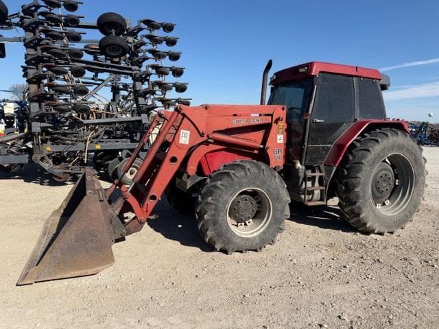 Image of Case IH 5140 equipment image 1