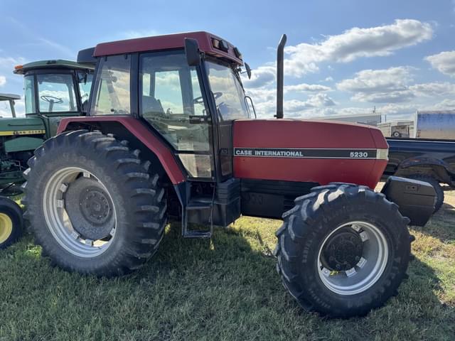 Image of Case IH 5230 equipment image 1