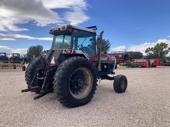 Image of Case IH 7110 equipment image 4