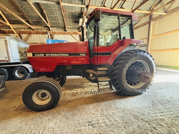 Image of Case IH 7120 Primary image
