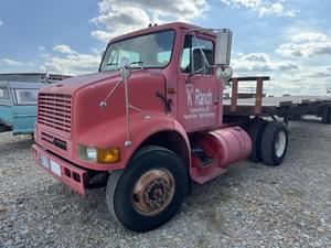 1993 International 8100 Image