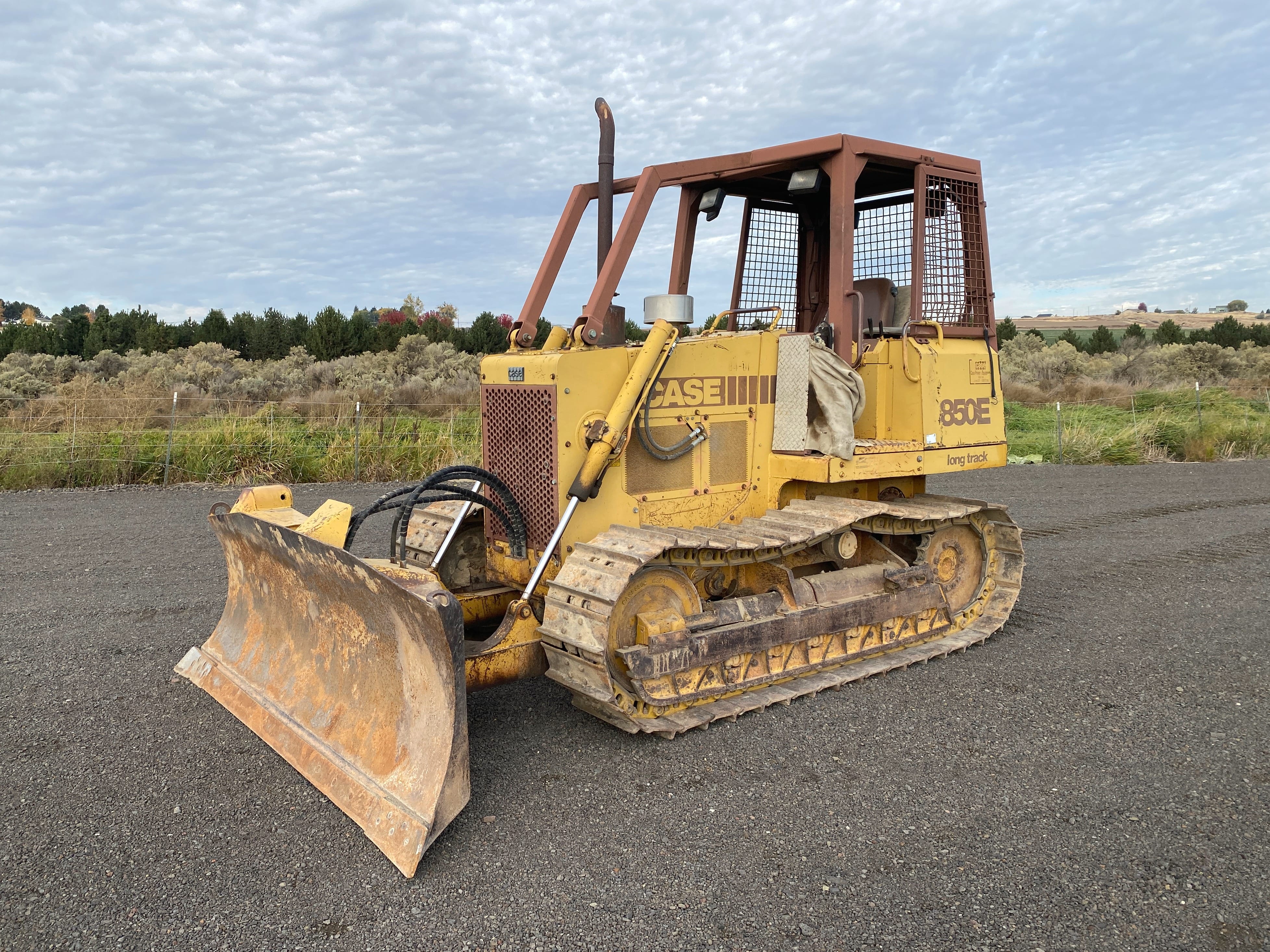 1993 Case 850E Equipment Image0