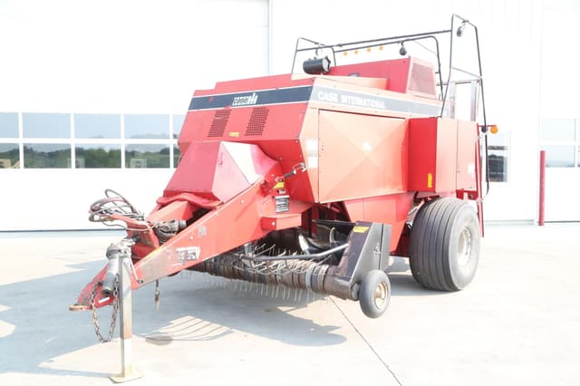 Image of Case IH 8570 equipment image 1