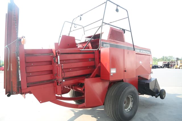Image of Case IH 8570 equipment image 2