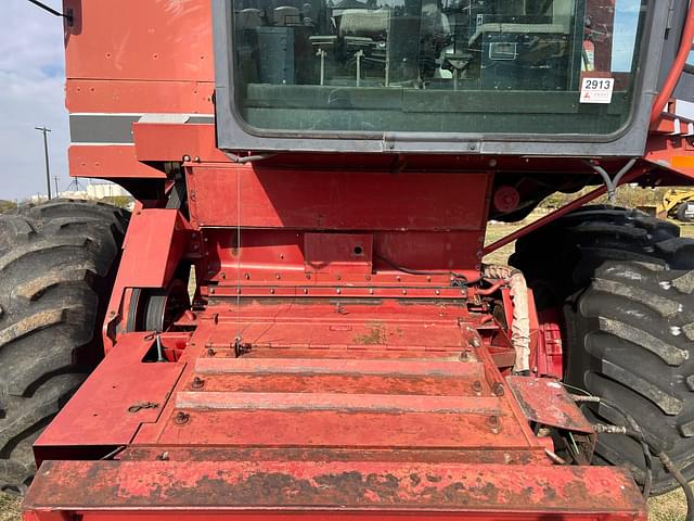 Image of Case IH 1688 equipment image 3