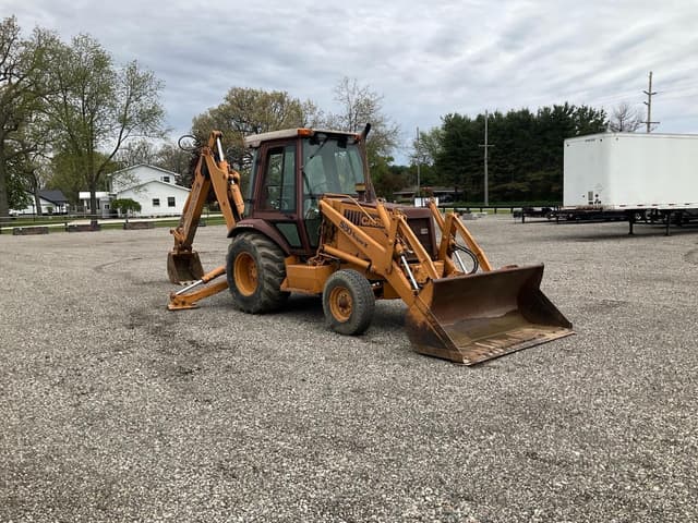 Image of Case 580 Super K equipment image 2
