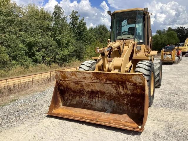 Image of Caterpillar 918F equipment image 2