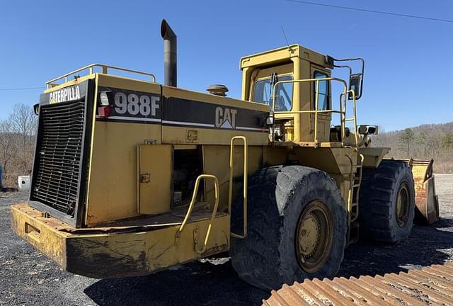 Image of Caterpillar 988F equipment image 3
