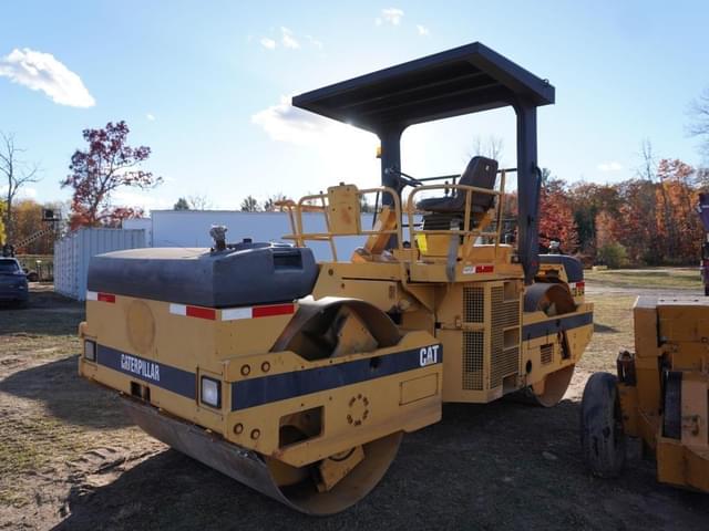 Image of Caterpillar CB-534 equipment image 2