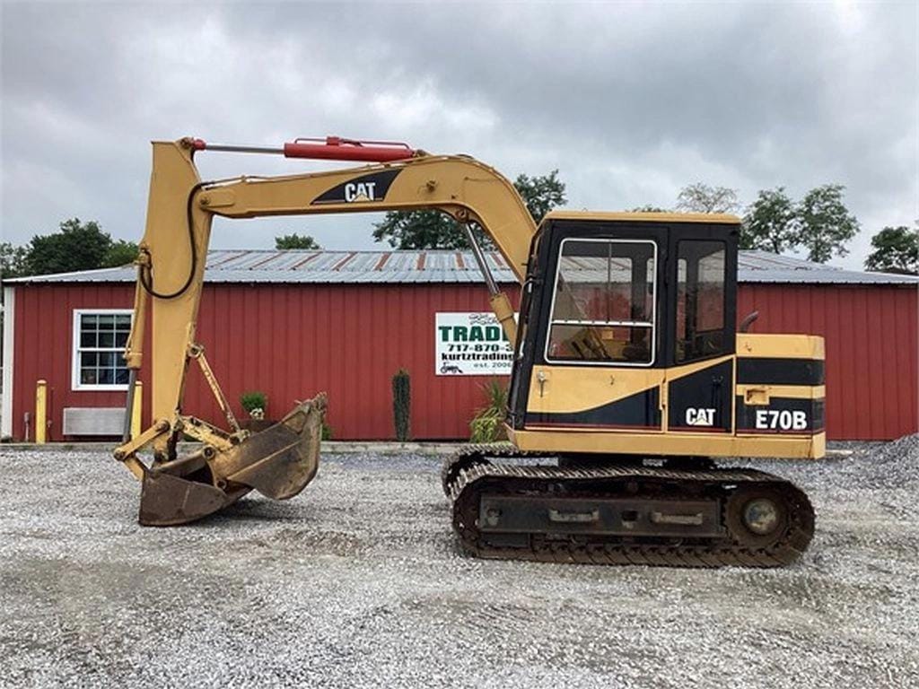 Main image Caterpillar E70B