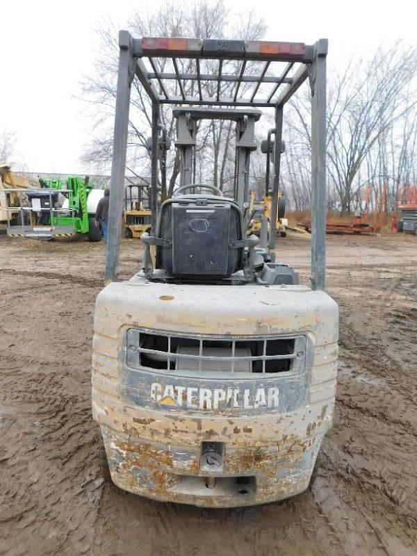 Image of Caterpillar GP15 equipment image 2