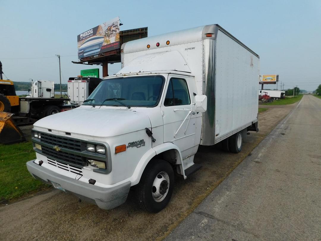 Image of Chevrolet 30 Primary image