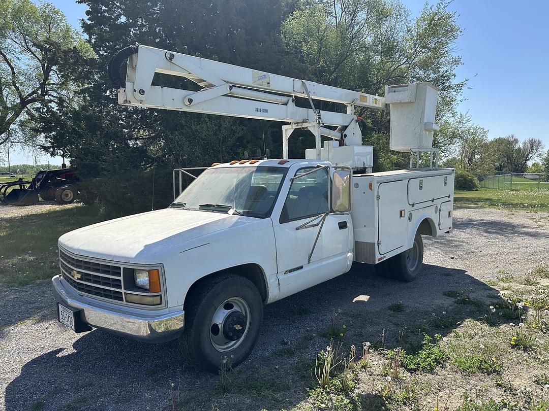 Image of Chevrolet 3500 Primary image