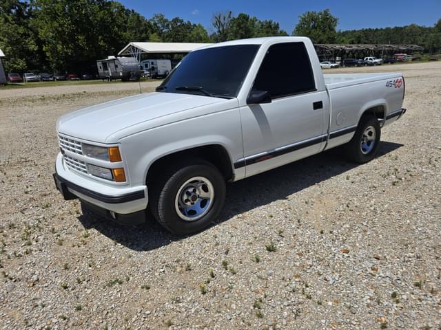 Image of Chevrolet C1500 equipment image 3