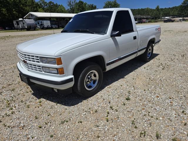 Image of Chevrolet C1500 equipment image 2