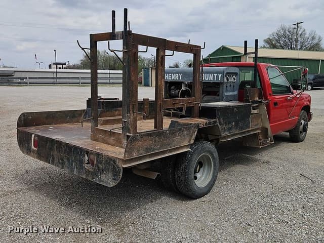 Image of Chevrolet C3500 equipment image 4