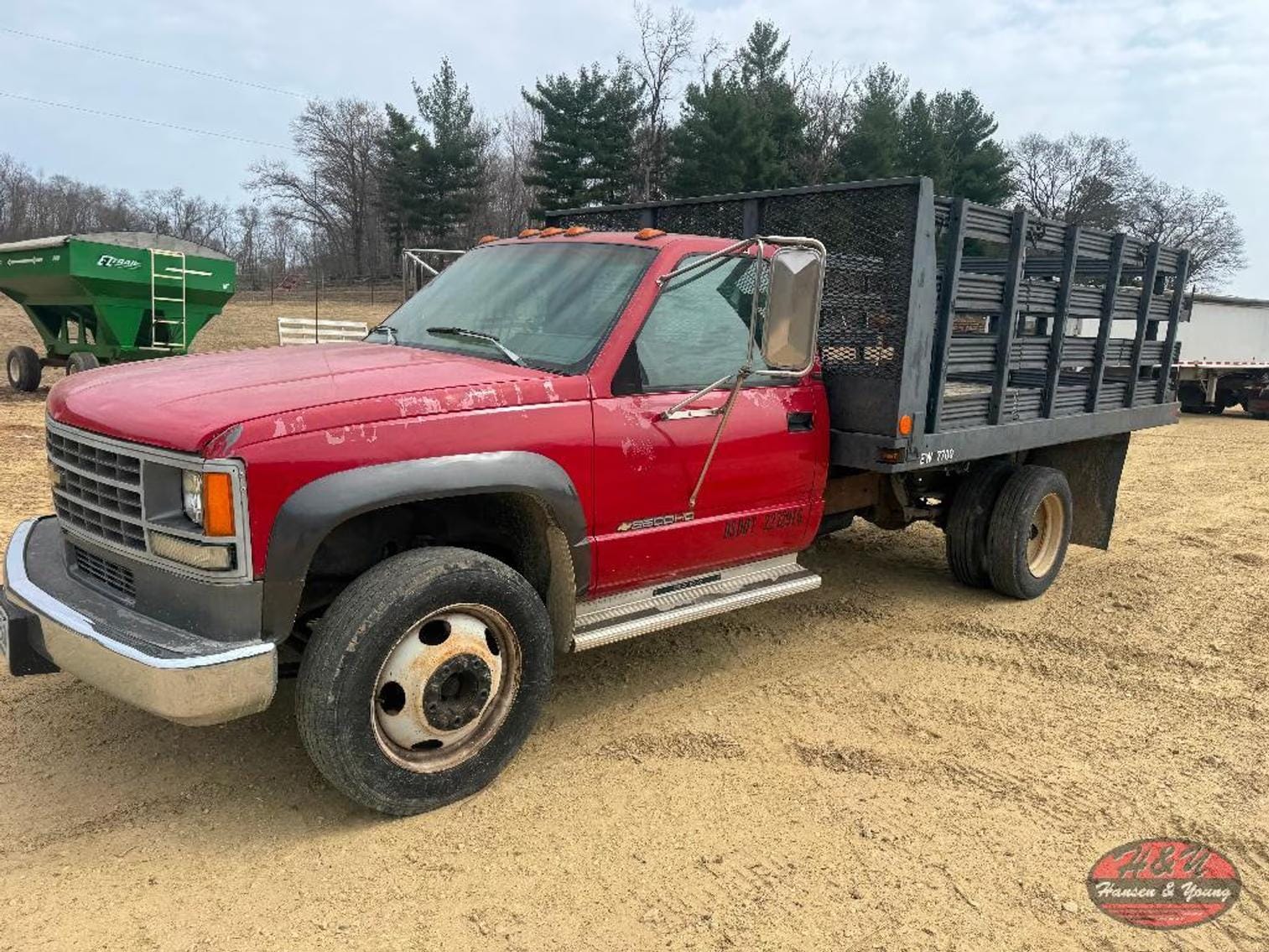 1993 Chevrolet 3500HD Equipment Image0