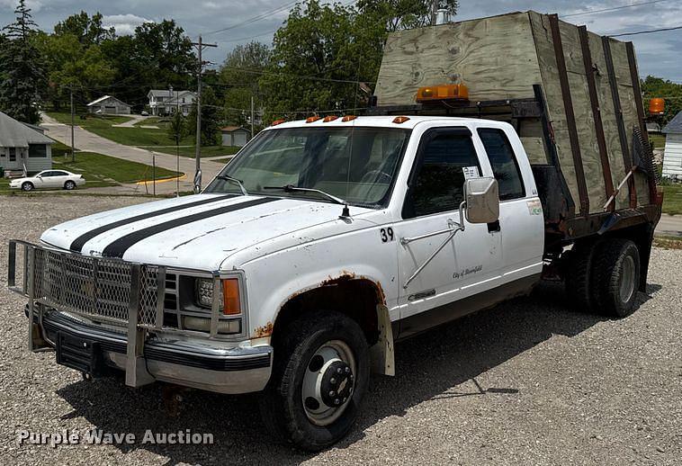 Image of Chevrolet 3500 Primary image