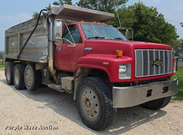 Image of Chevrolet Kodiak C6500 equipment image 2