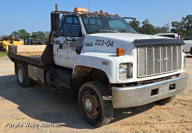 Image of Chevrolet Kodiak C6500 equipment image 2