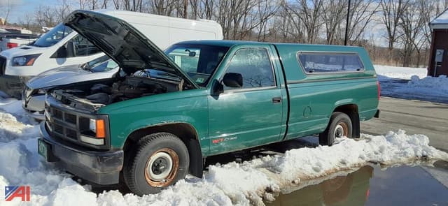 Image of Chevrolet Cheyenne equipment image 2
