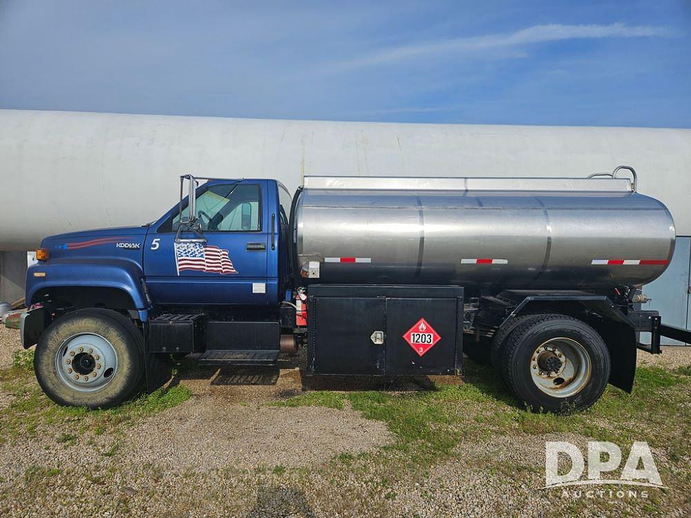 Image of Chevrolet Kodiak Primary image