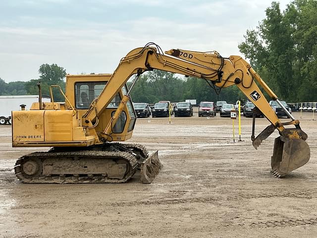Image of John Deere CK070D equipment image 3