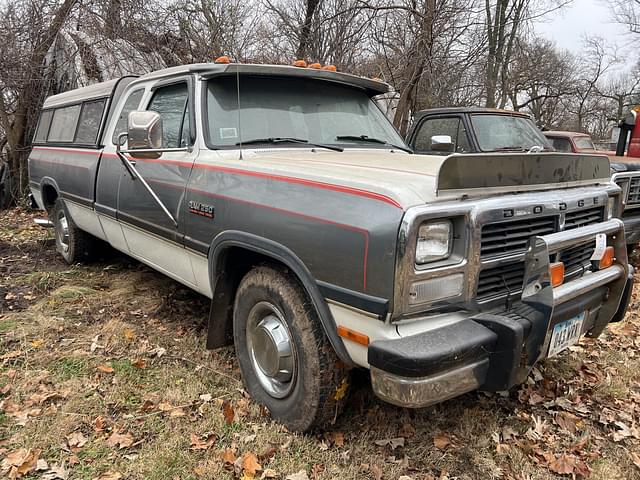 Image of Dodge Ram 250 equipment image 2