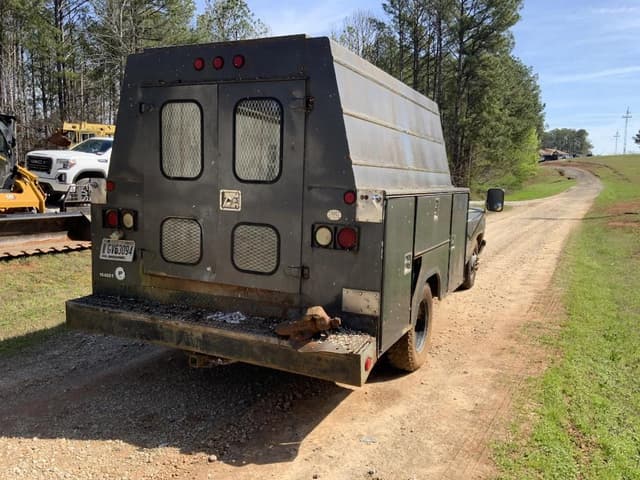 Image of Dodge D300 equipment image 4