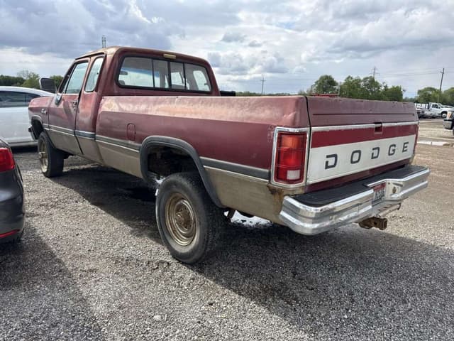 Image of Dodge Ram 250 equipment image 1