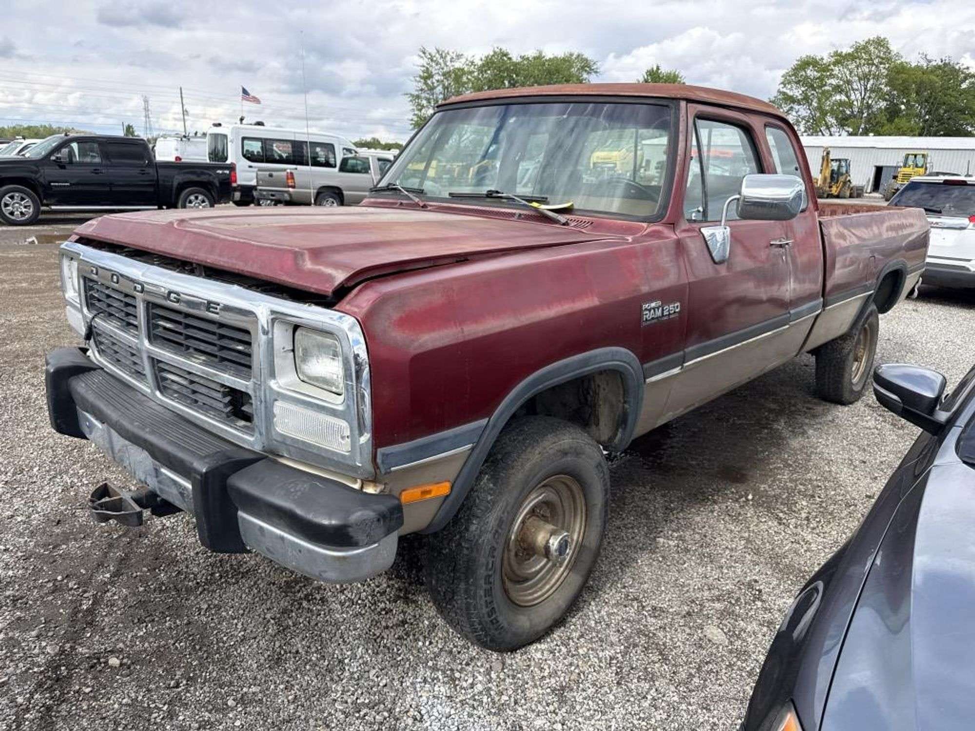 1993 Dodge Ram 250 Equipment Image0