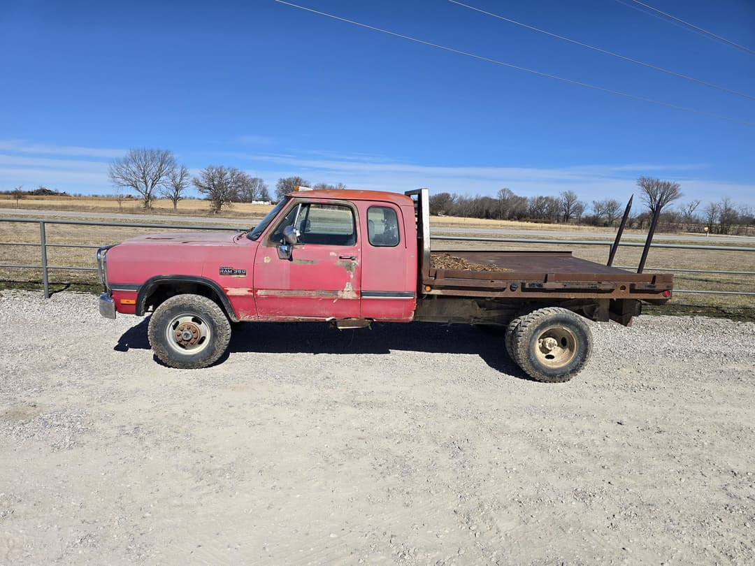 Image of Dodge Ram 350 Primary image