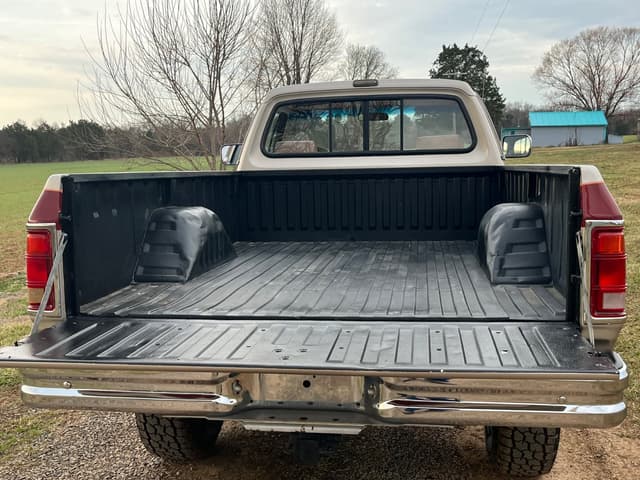 Image of Dodge Ram 250 equipment image 4