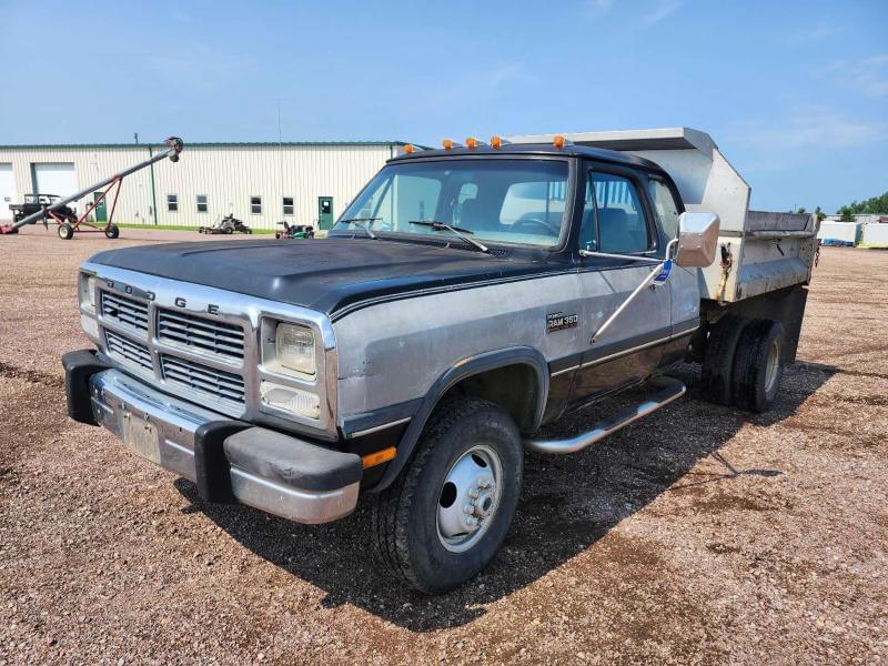 Image of Dodge W350 Primary image