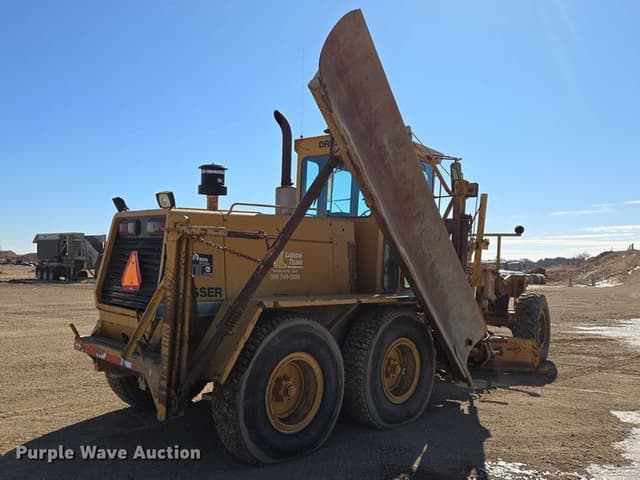 Image of Dresser 850 equipment image 4