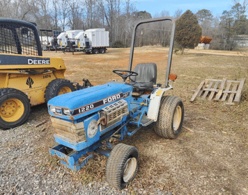 Main image Ford 1220